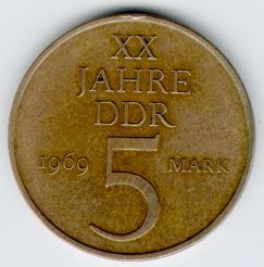 Bild:DDR_Mark_Vorderseite_5Mark_20JahreDDR_kl.jpg